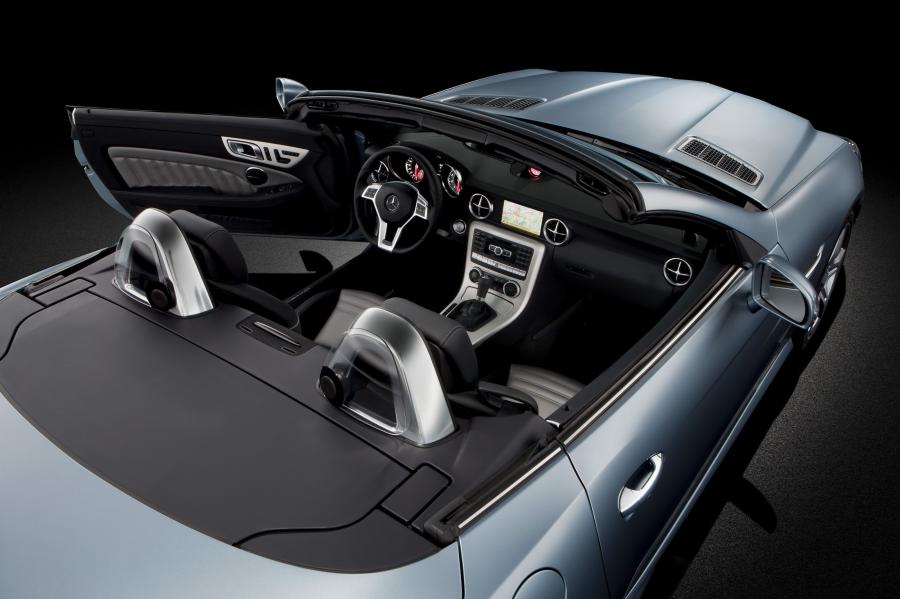  Mercedes-Benz SLK-Class 2012 года  (фото 9 из 36)